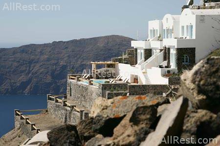 Tholos Resort